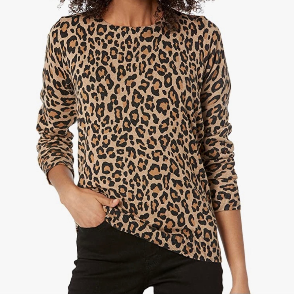 Leopard Animal Print Long Sleeve Lightweight Crewneck Sweater